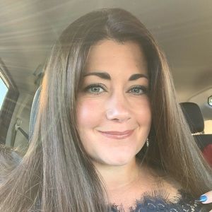 Meet your Posher, Datina